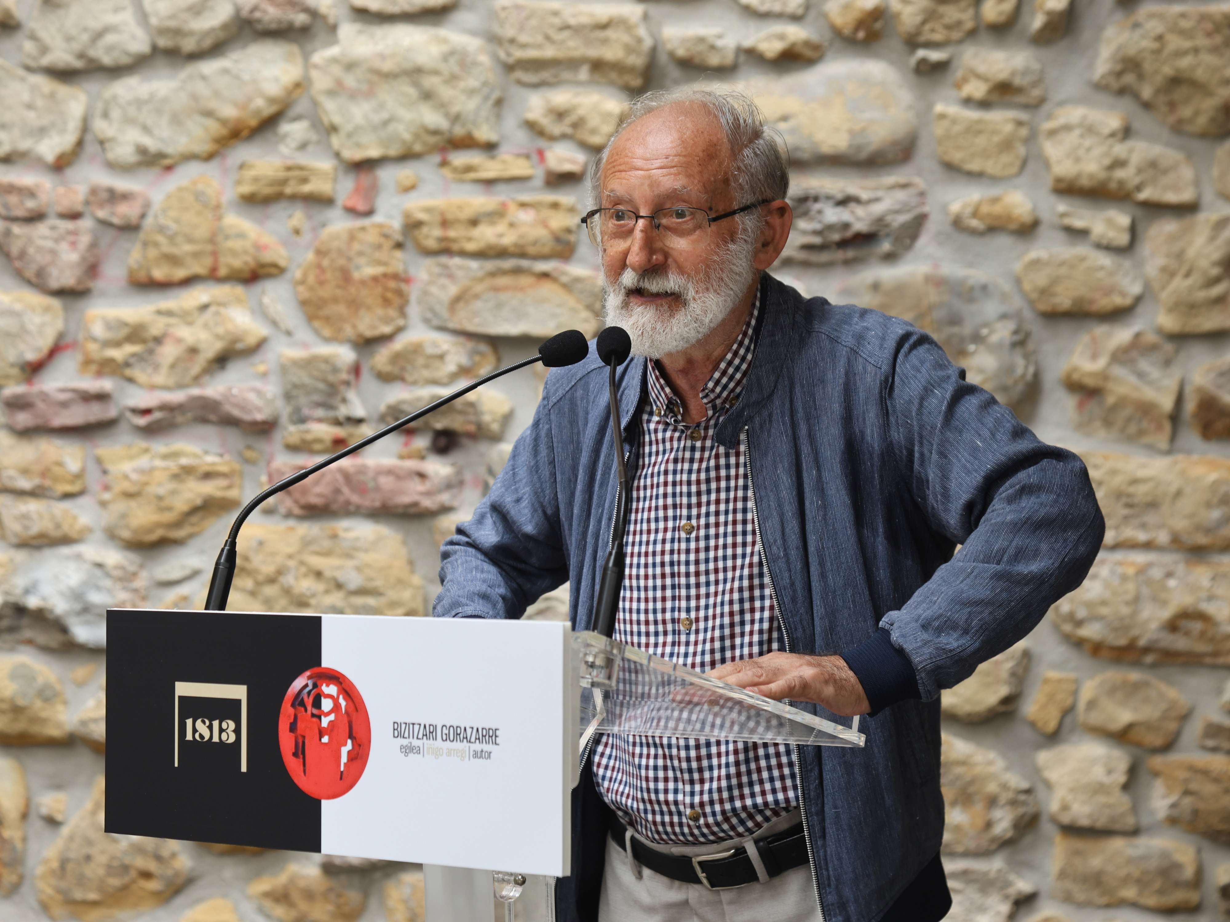 Javier Sada idazle eta historialaria, abuztuan eskaini zitzaion omenaldi batetan.