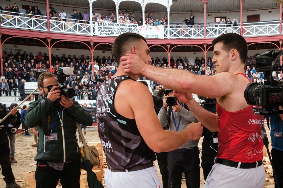 La victoria de Vicente, en imágenes