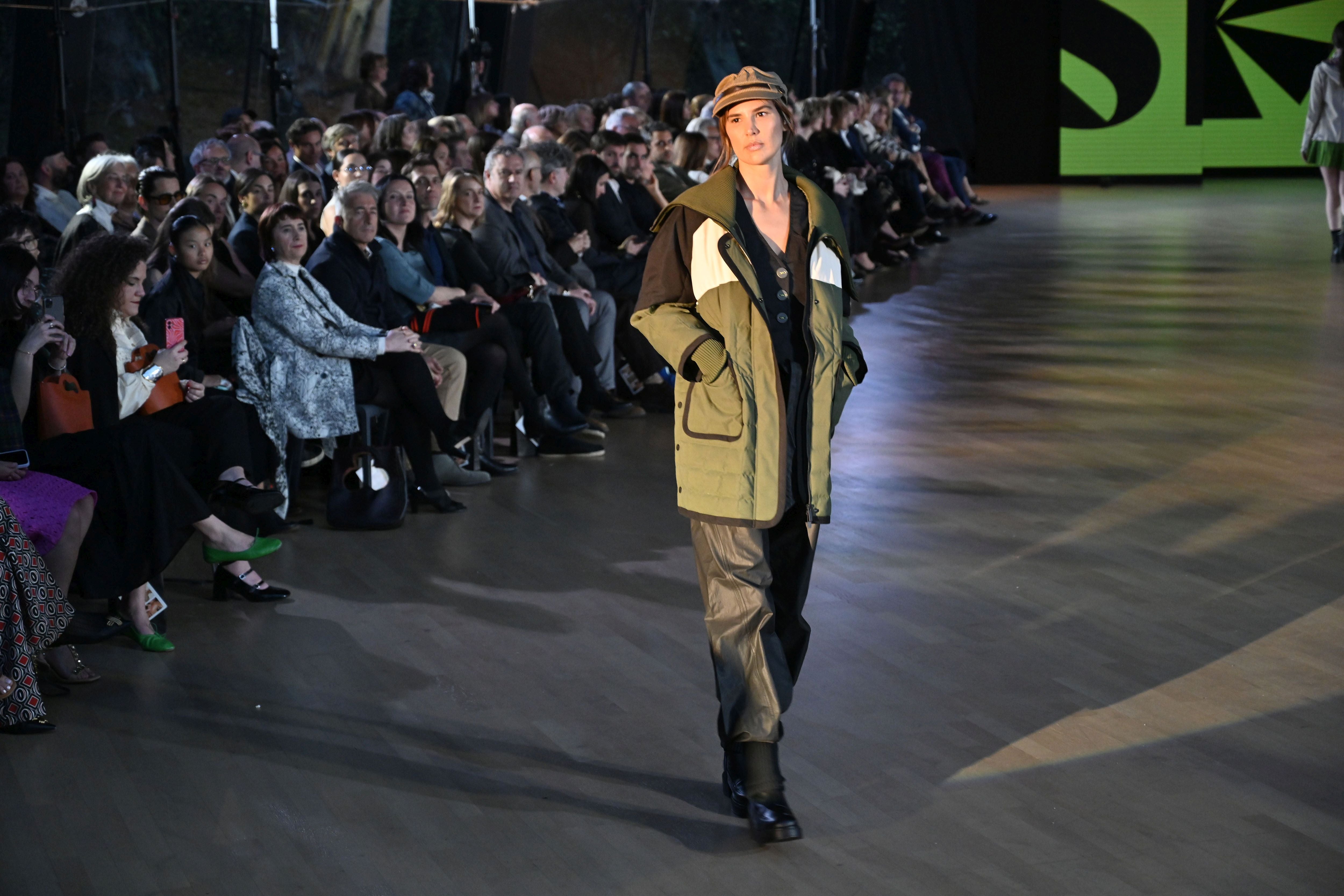 El desfile de SKFK en Getaria