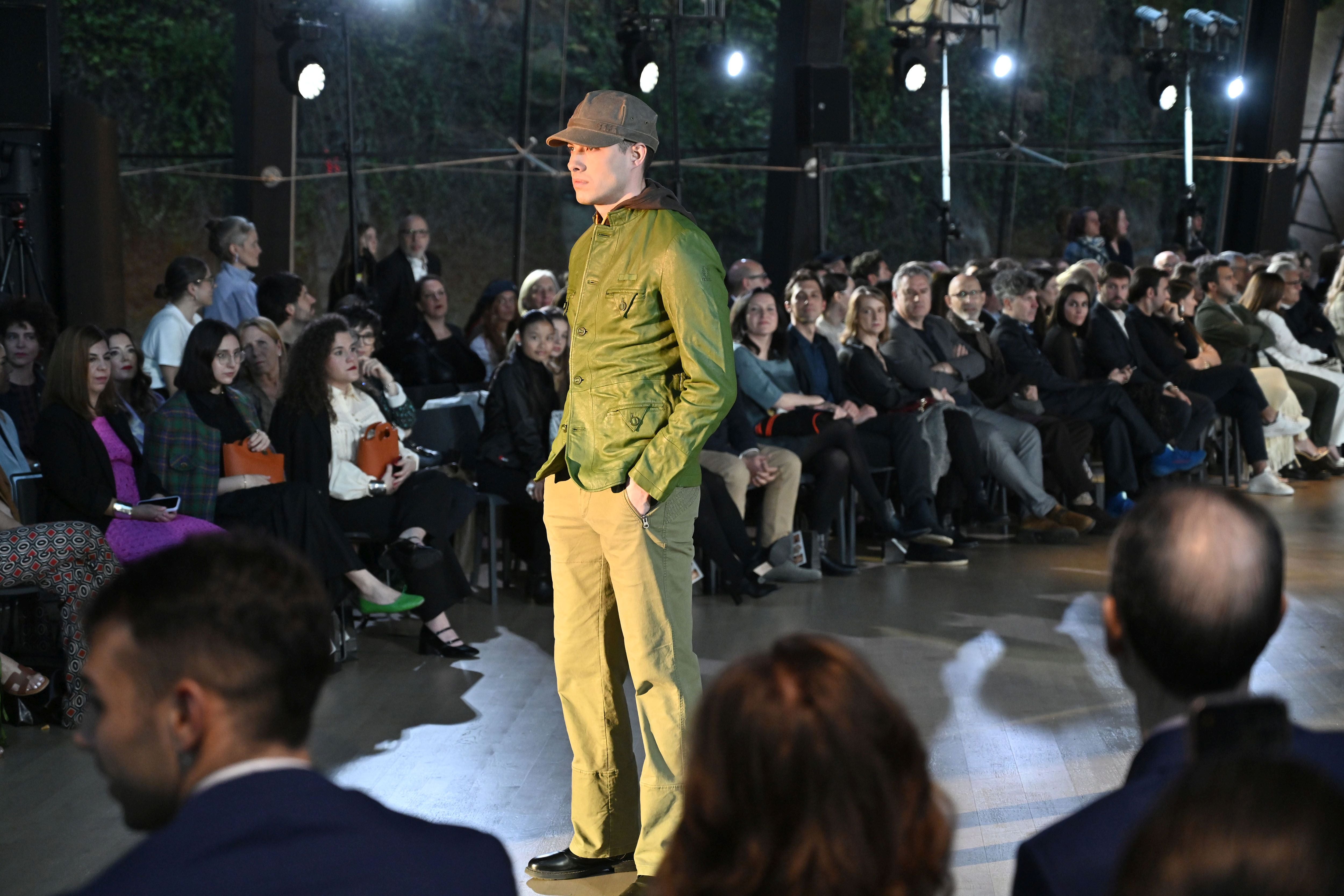 El desfile de SKFK en Getaria