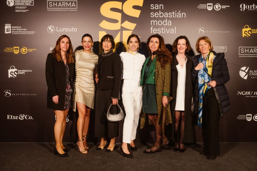 Photocall del desfile de SKFK en Balenciaga