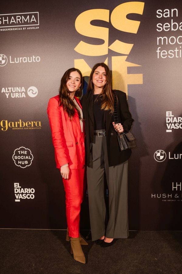 Photocall del desfile de SKFK en Balenciaga