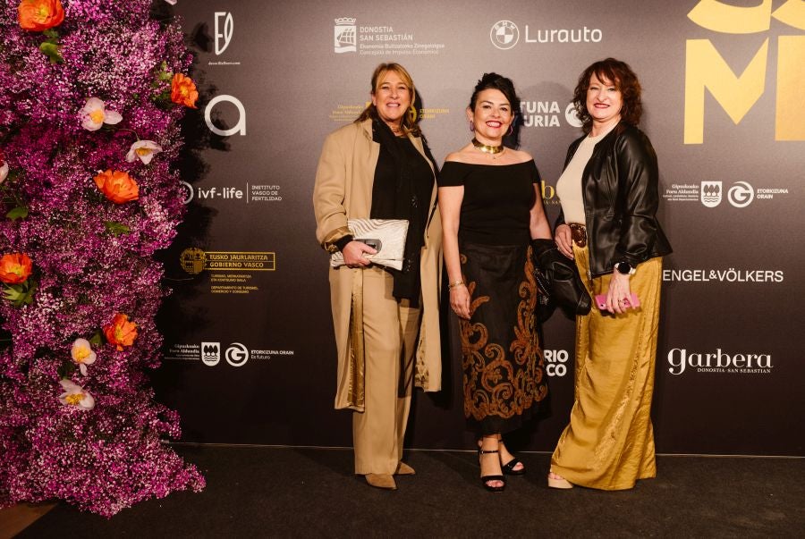 Photocall del desfile de SKFK en Balenciaga