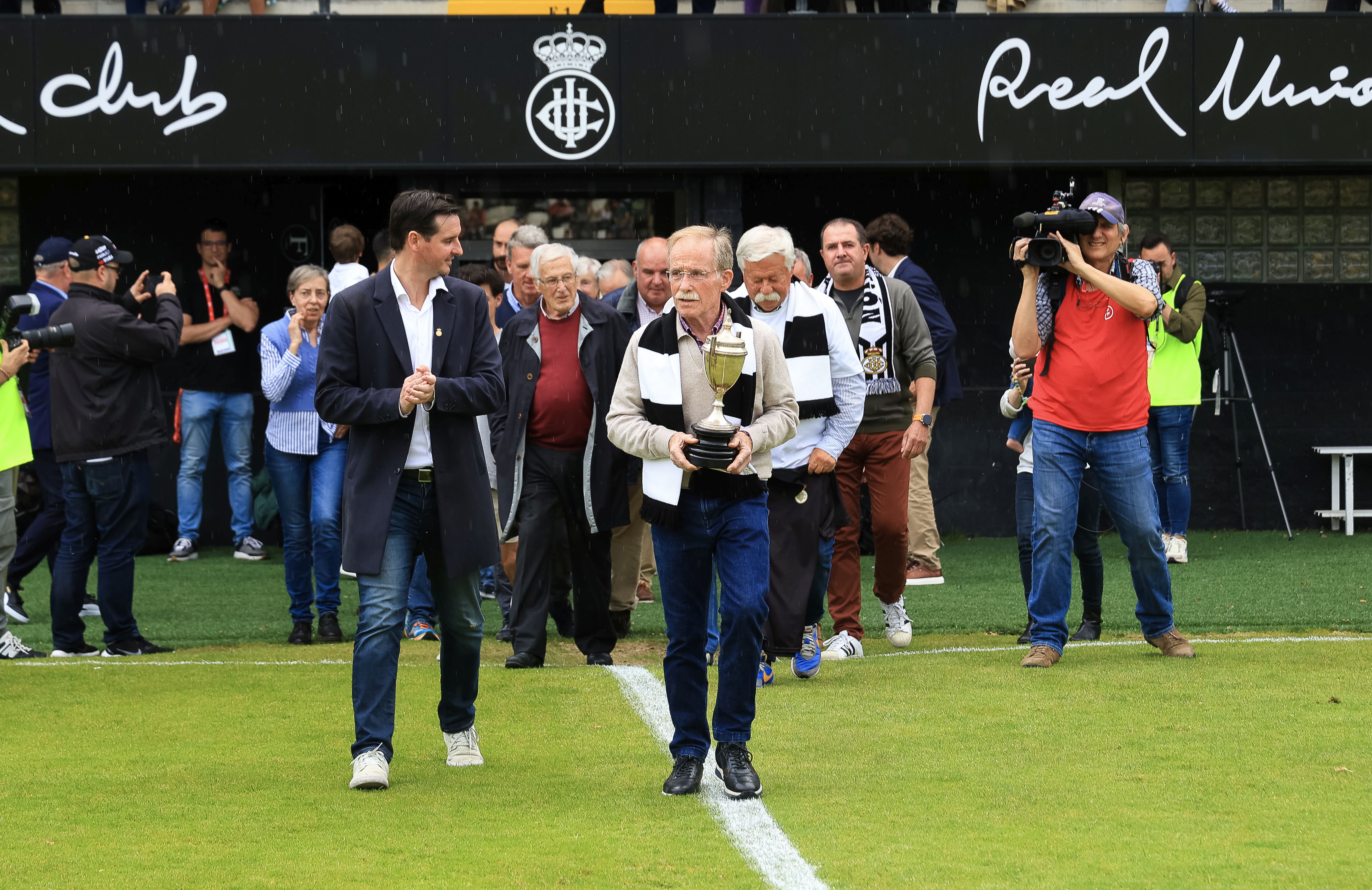 El Real Unión celebra el centenario de la Copa de 1924 con un empate