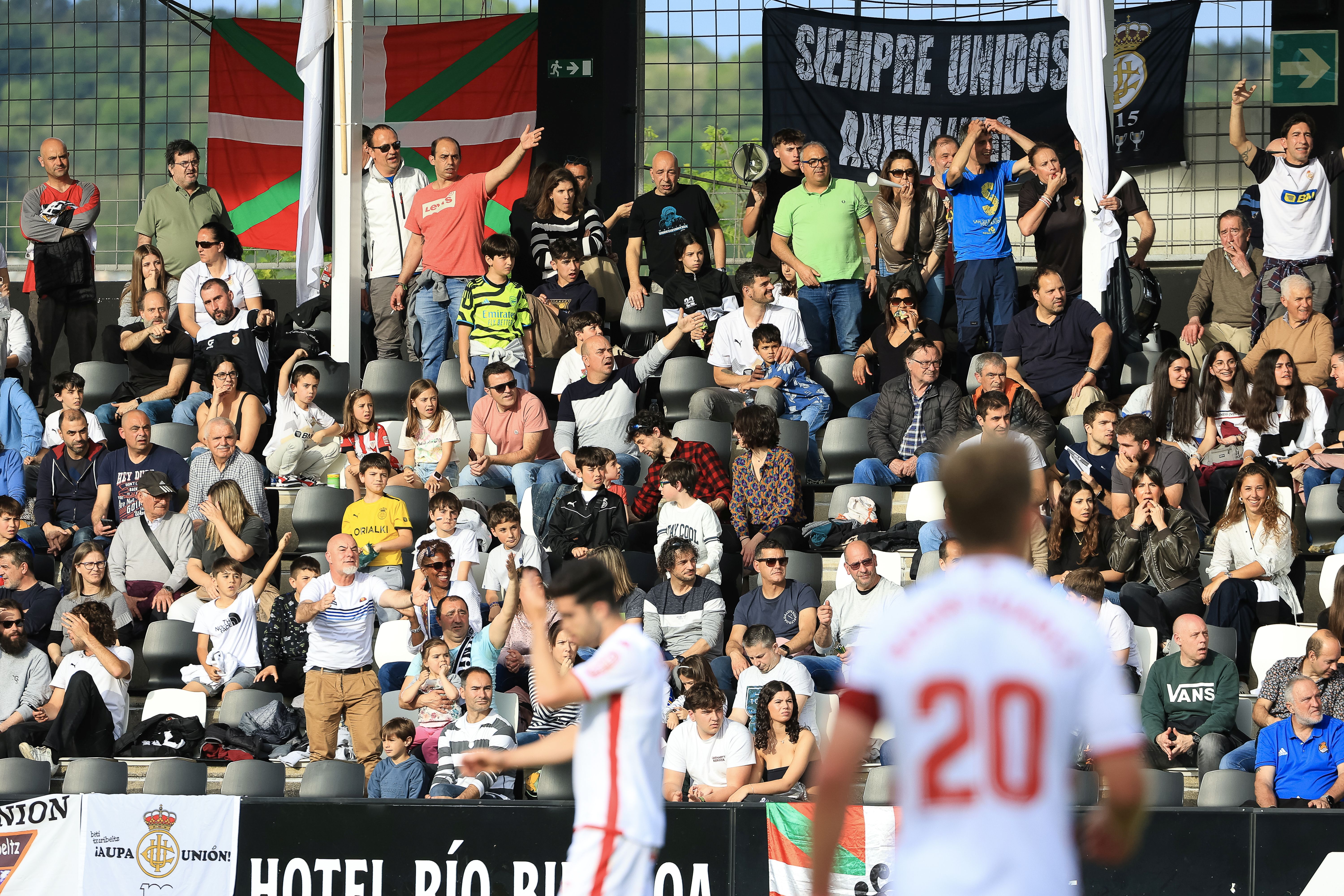 El Real Unión celebra el centenario de la Copa de 1924 con un empate