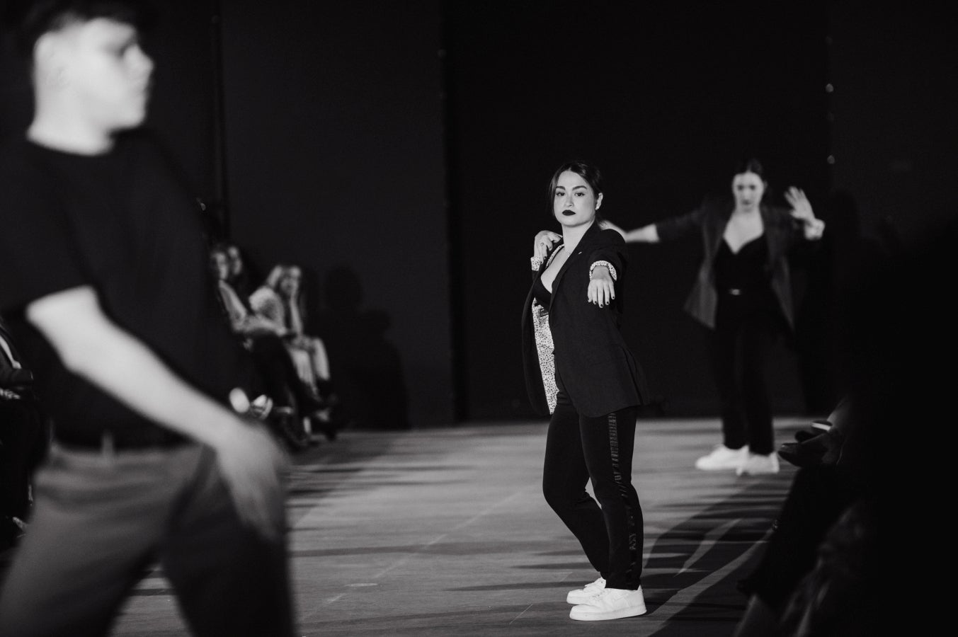 Elegancia sobre la pasarela de la mano de Sastrería Aldabaldetreku