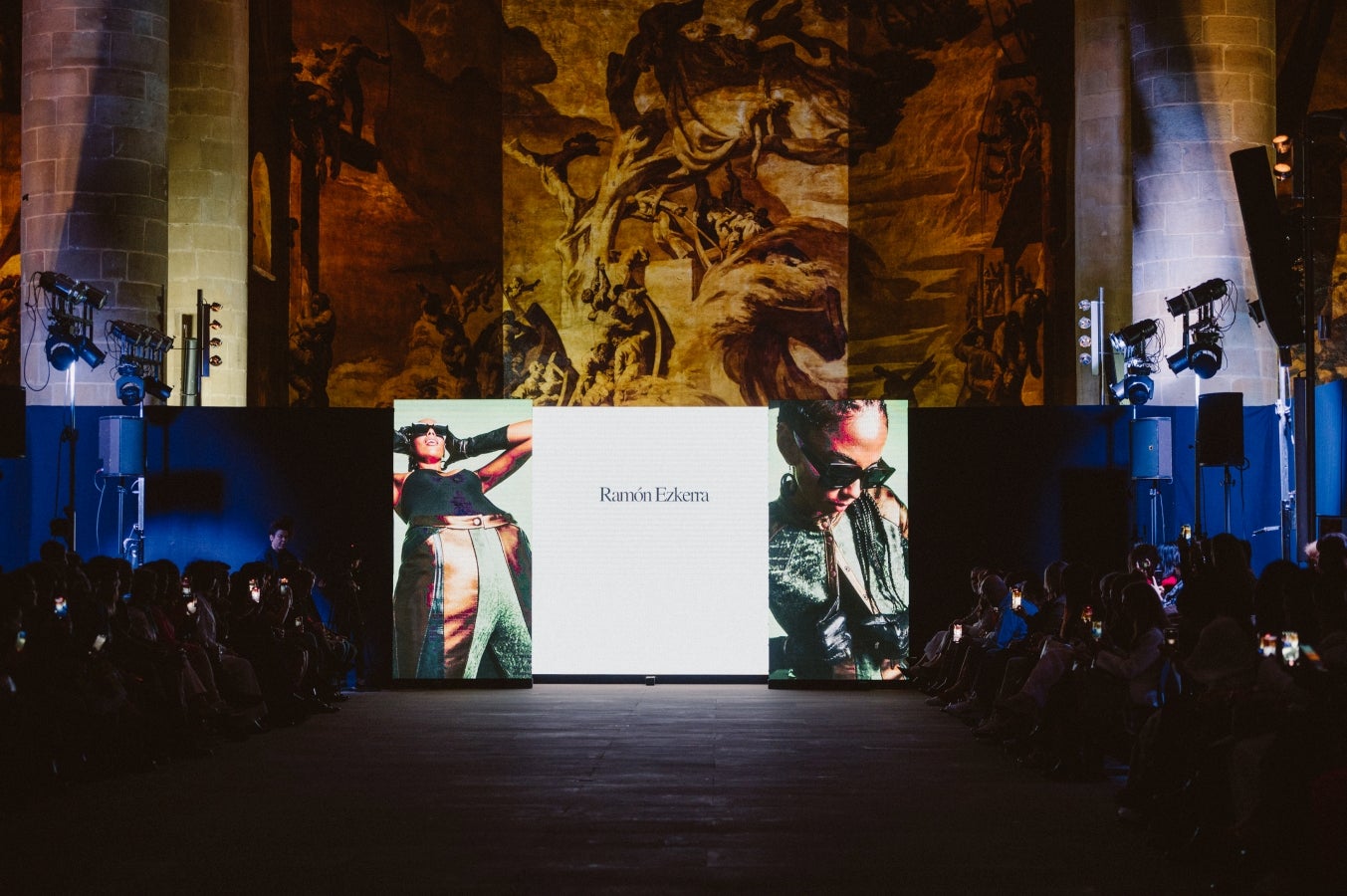 Las mejores imágenes del desfile de Ramón Ezkerra