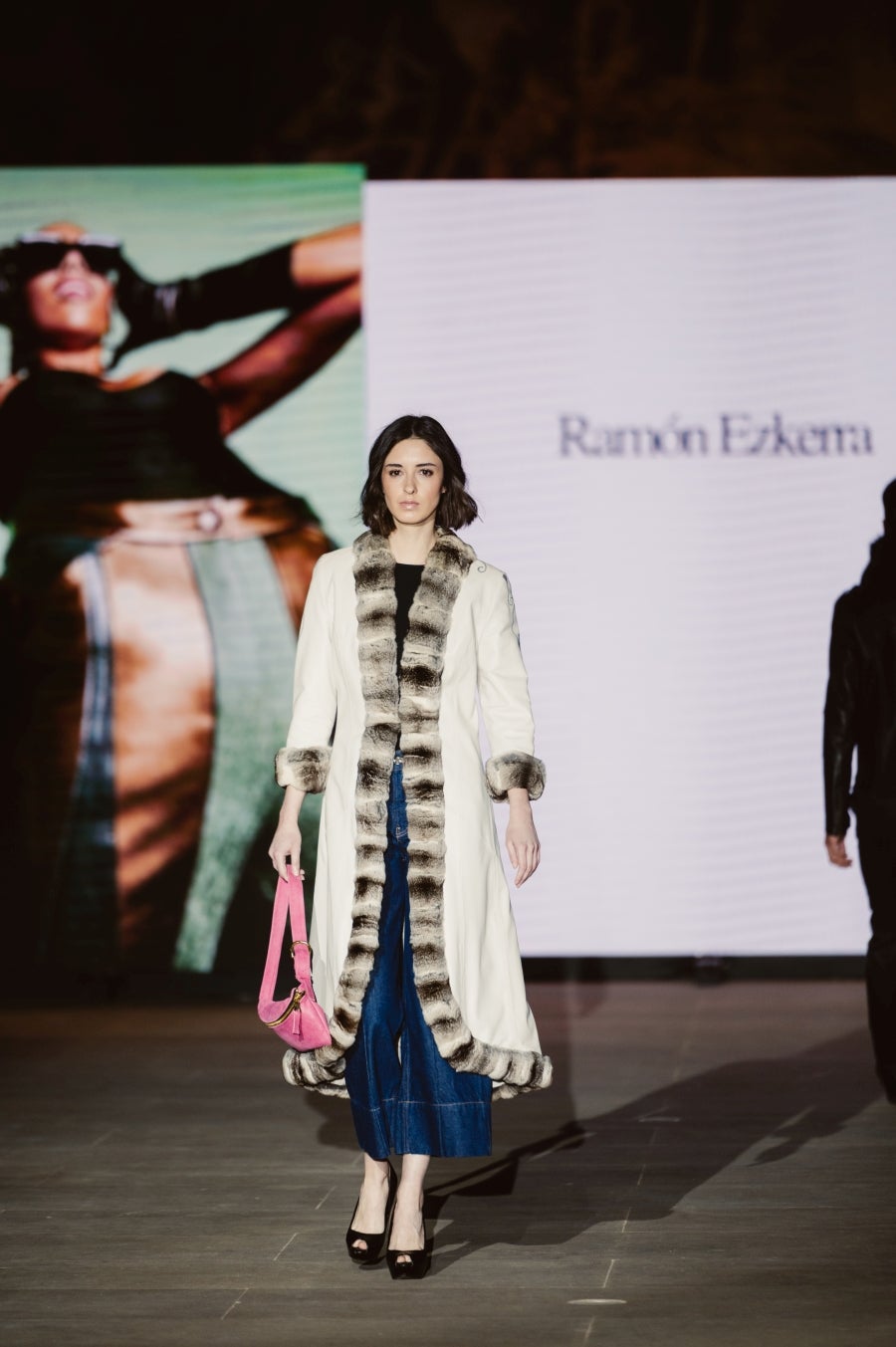 Las mejores imágenes del desfile de Ramón Ezkerra