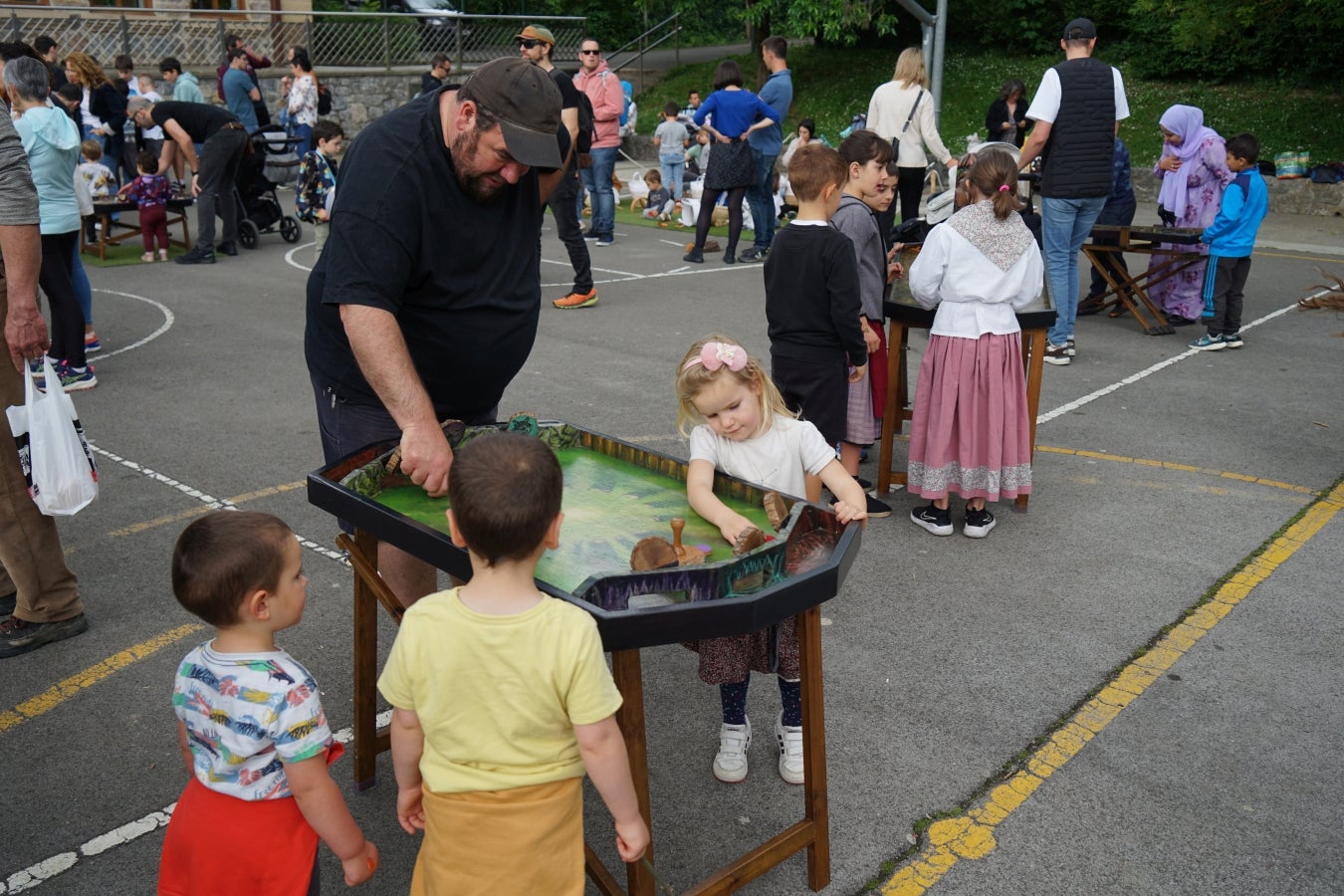 Gazta Azoka jendetsua Idiazabalen