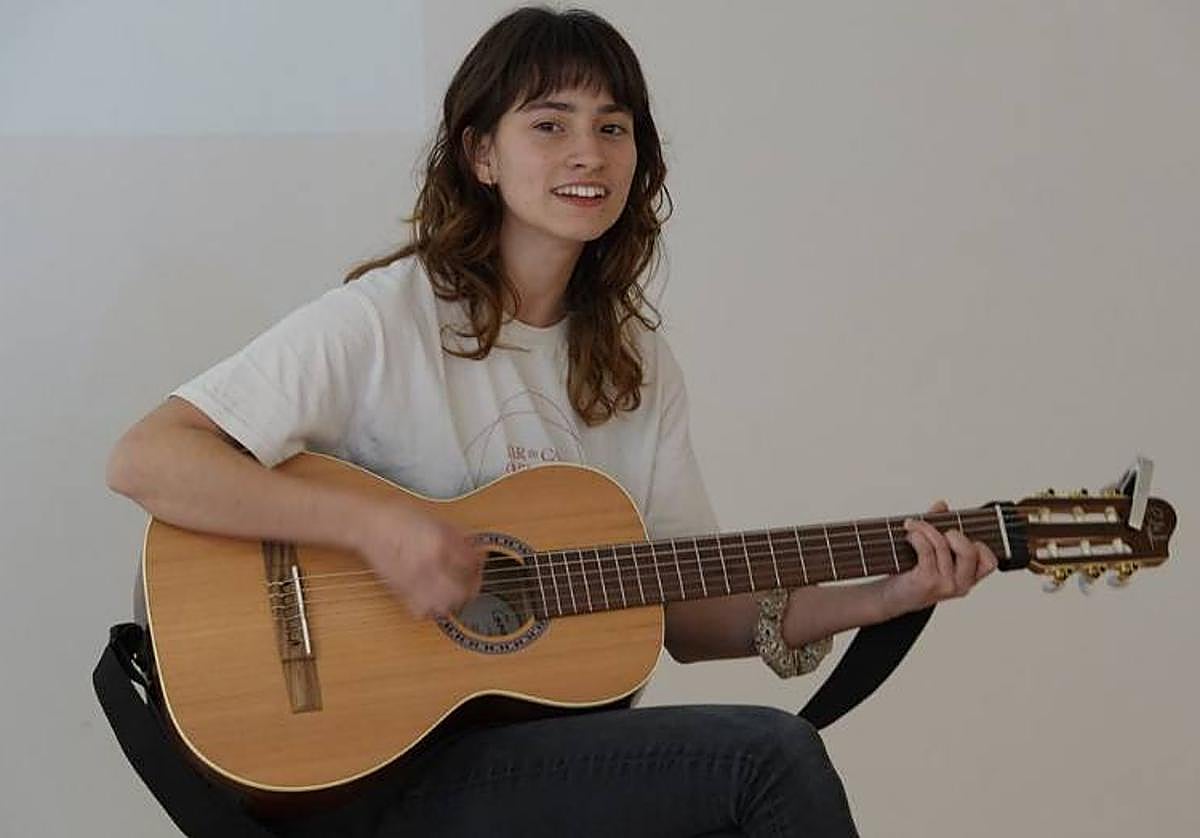 Idoia Asurmendi da los primeros pasos de su nuevo álbum 'De andar y desandar'