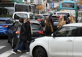 Atasco en el centro de Donostia