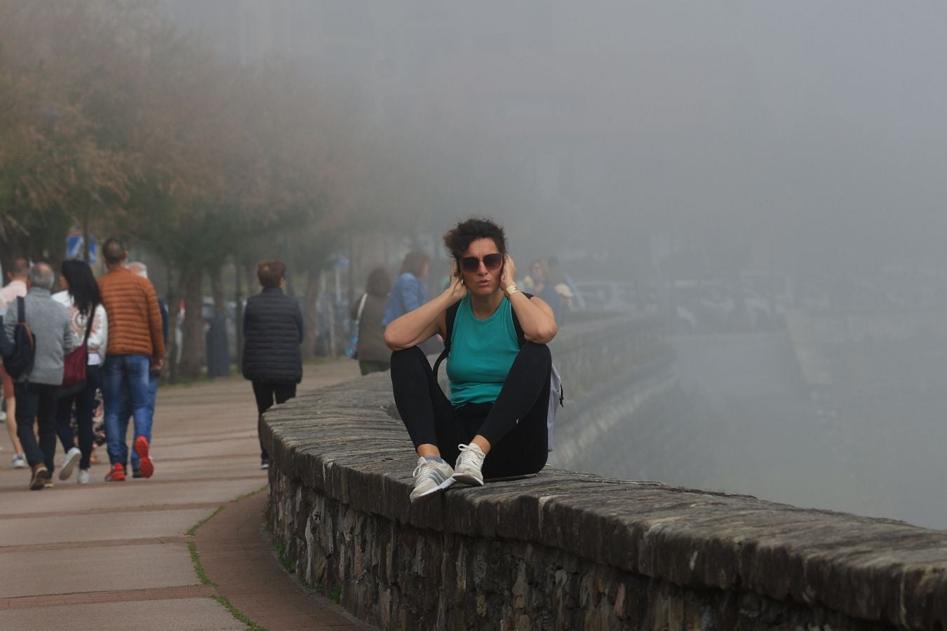 Un manto gris desde Hondarribia a Santa Clara