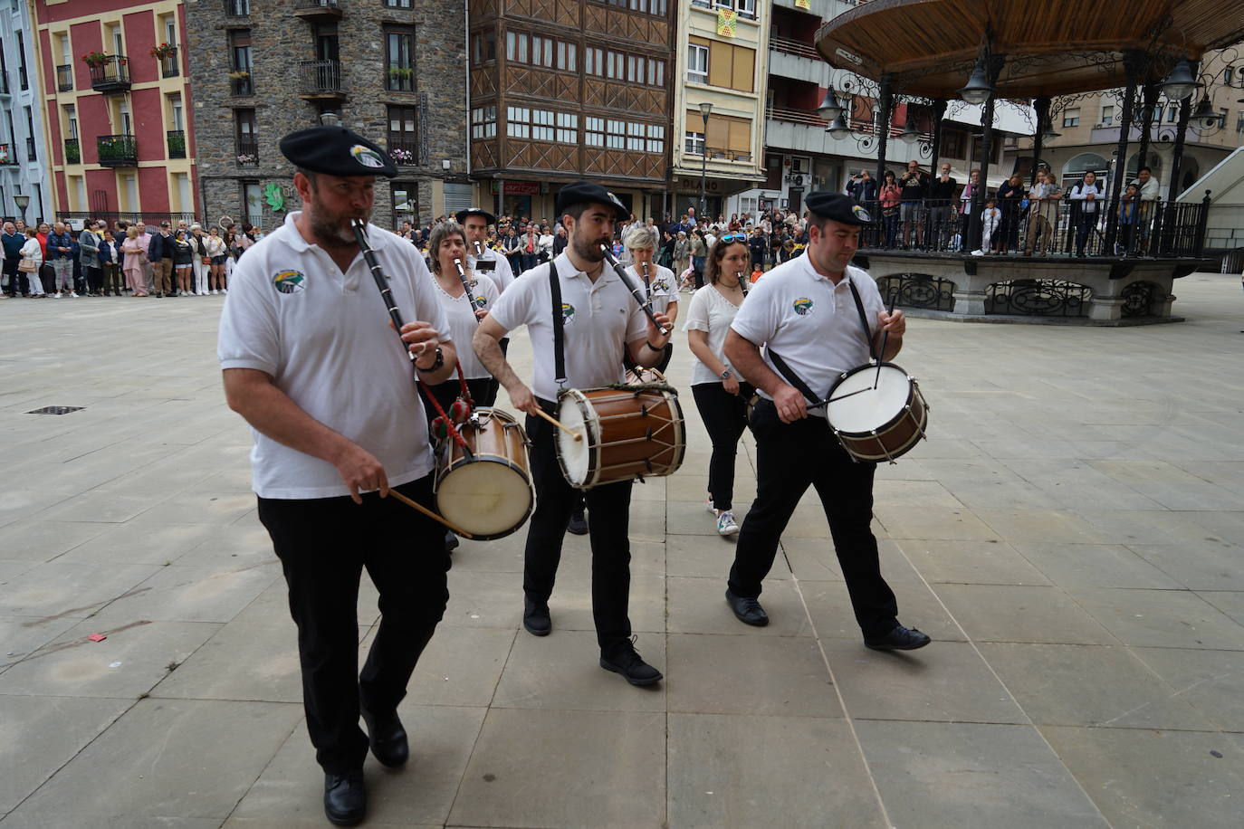 La Sokadantza del primer domingo de las fiestas de Loinaz