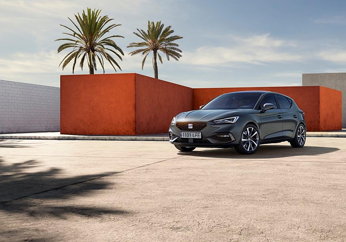 El Seat León es uno de los pocos modelos que cuentan con todo el abanico de motores posibles: híbrido, híbrido enchufable, diesel y gasolina.