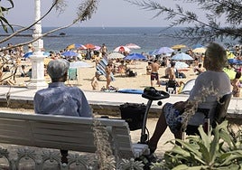 Sanidad ha fijado los 31 grados como el umbral en el que las temperaturas comienzan a afectar a la salud en la costa de Gipuzkoa.