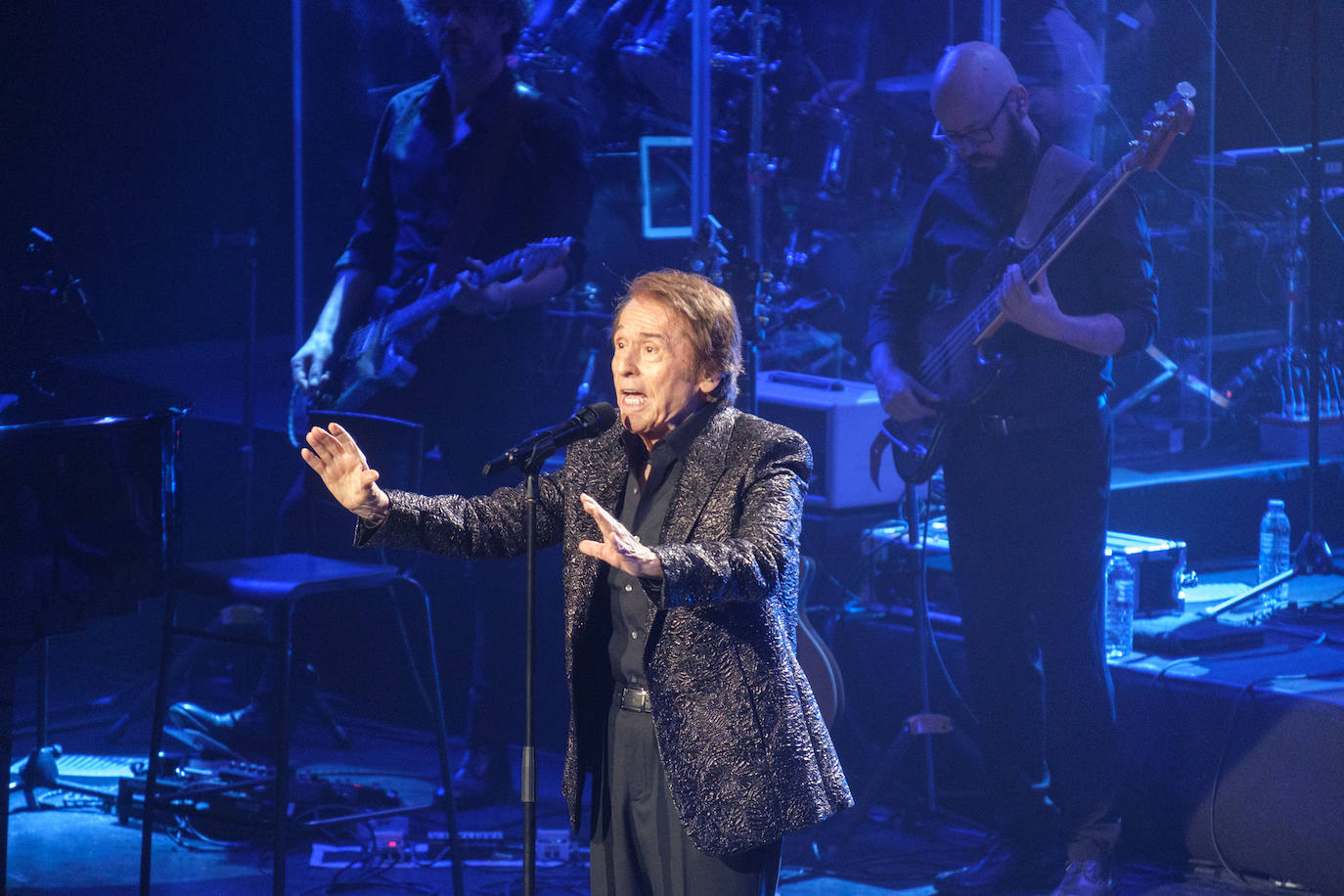 Las mejores fotos del concierto de Raphael