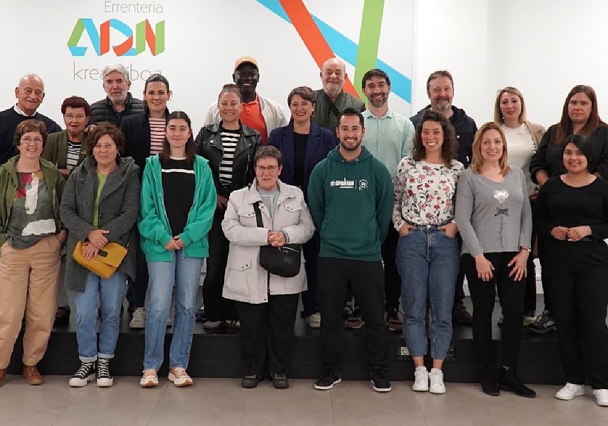 La asociación de ayuda DYA será la homenajeada en las Madalenas de este año, decisión tomada por una comisión ciudadana de 19 errenteriarras escogidos al azar.