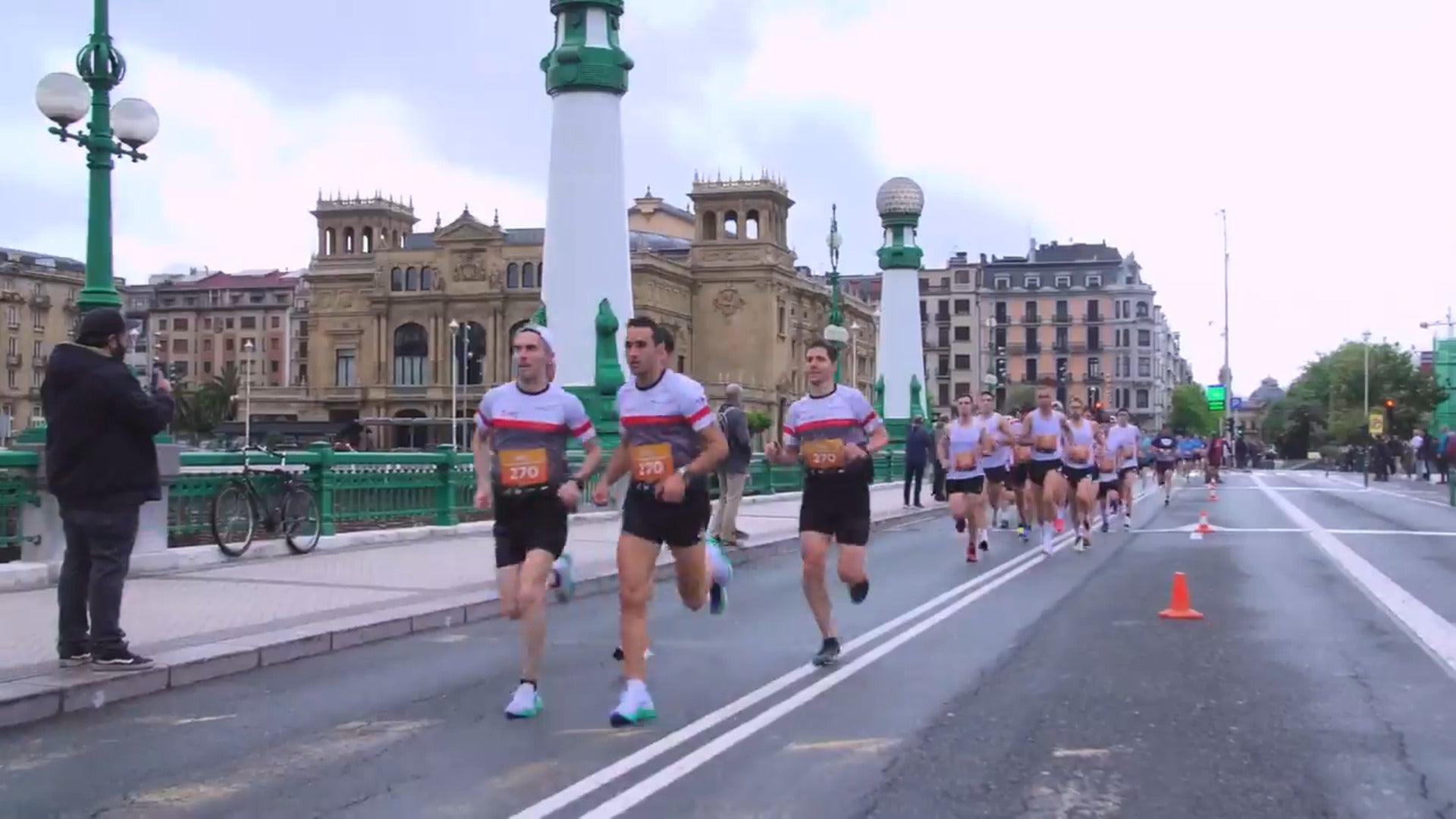 Videoresumen de la Carrera de Empresas 2024