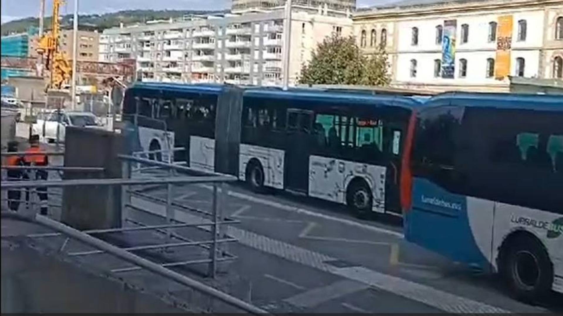 Movilidad solicita a Lurraldebus que no utilice el paseo Federico García  Lorca de Donostia como parada terminal | El Diario Vasco