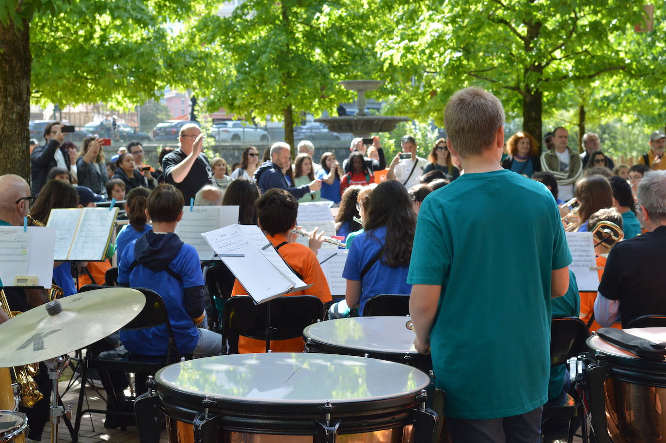 La música inunda las calles de Tolosa e Ibarra