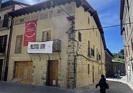 En la primera fase se ha rehabilitado estructura, fachadas y tejado.