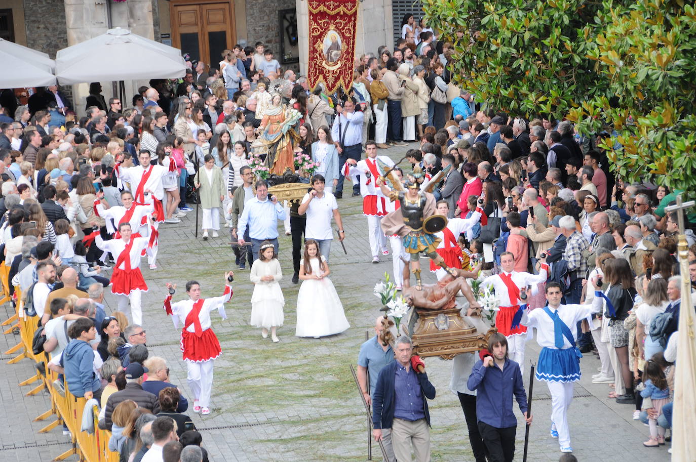 Multitudinario y emotivo Corpus Christi