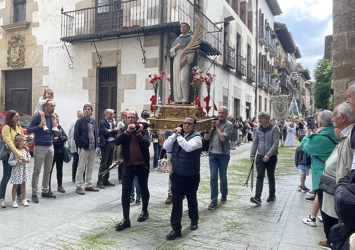 Multitudinario y emotivo Corpus Christi