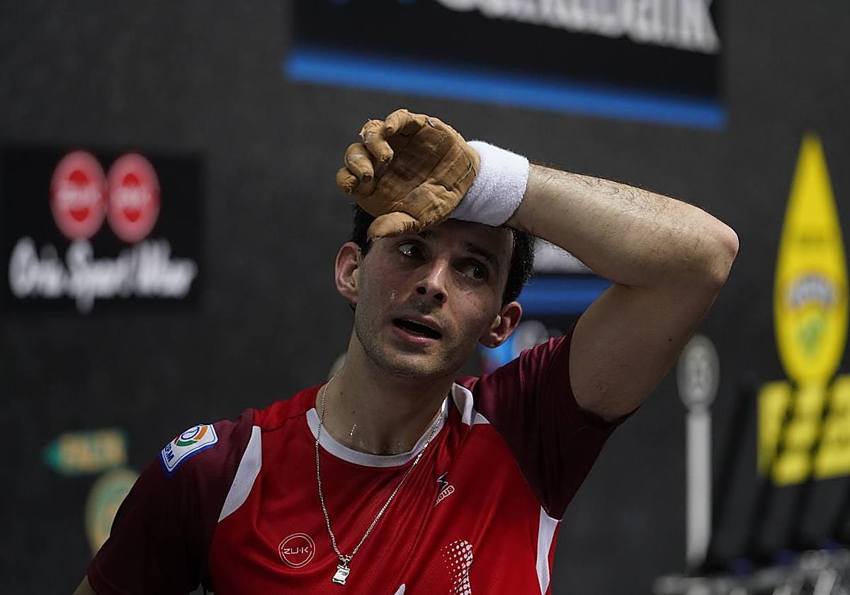 Altuna III se seca el sudor en la final del Manomanista.