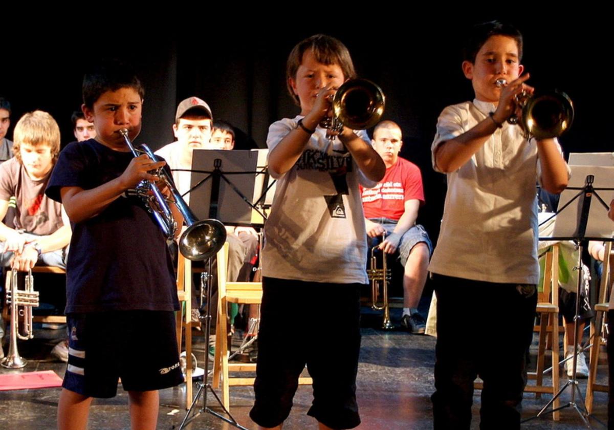 Un concierto de alumnos de la escuela de música Tomás Garbizu.