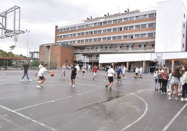 El colegio La Salle da «absoluta credibilidad» a las víctimas de abusos de Patxi Ezkiaga y traslada los casos a la Fiscalía