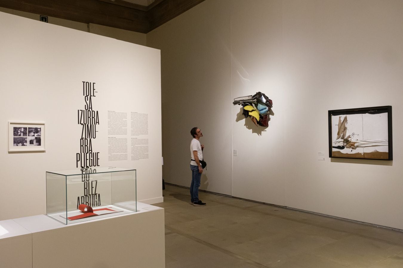 Una colección con obras de Chillida, Miró, Picasso y Balenciaga