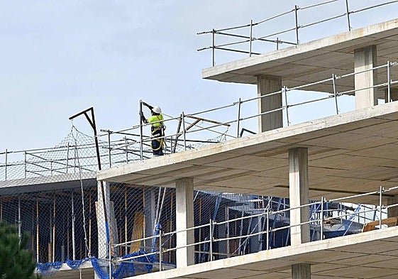 La construcción es el sector que más crece en Euskadi en este primer trimestre.