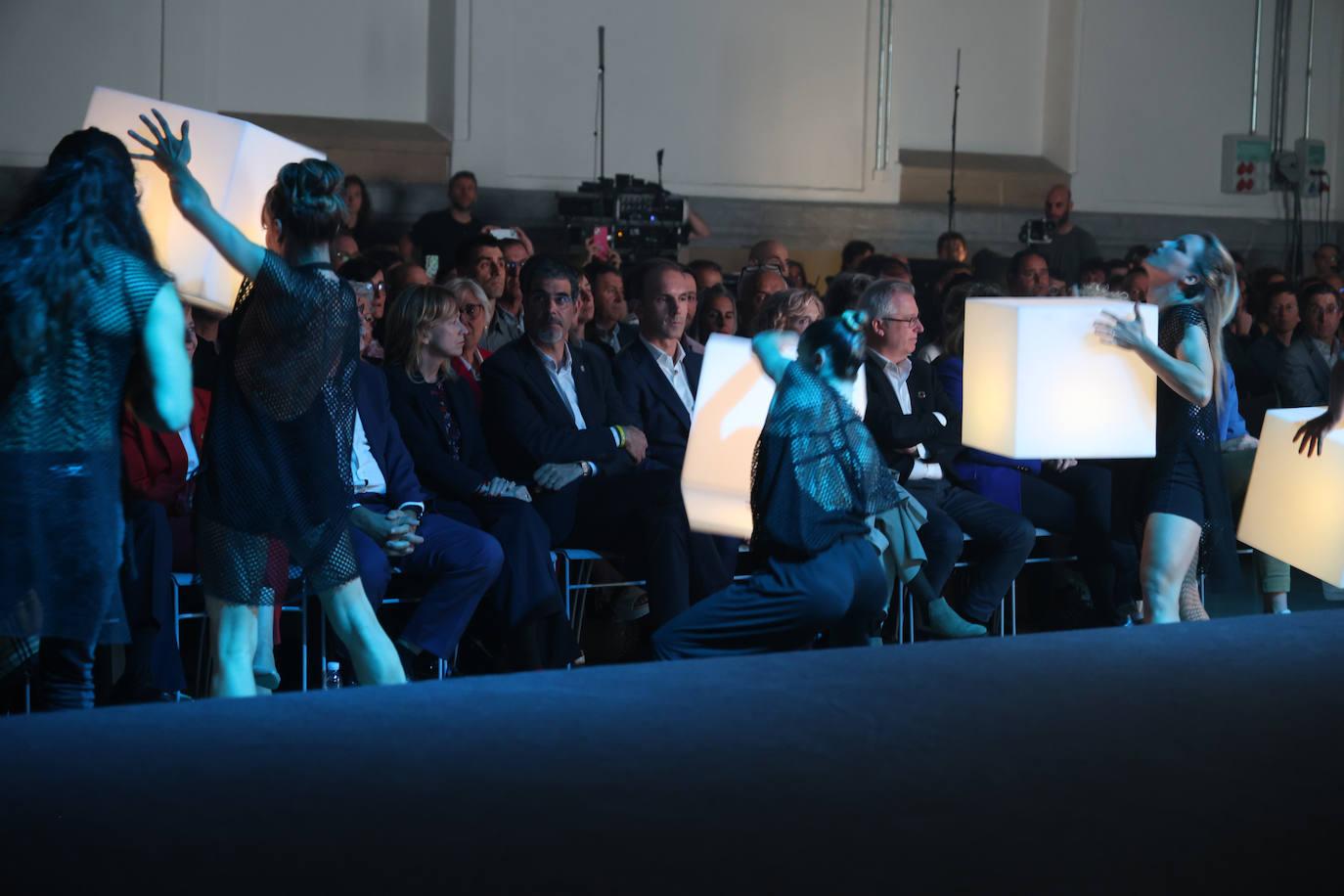 Respaldo institucional, económico y social en el acto de presentación