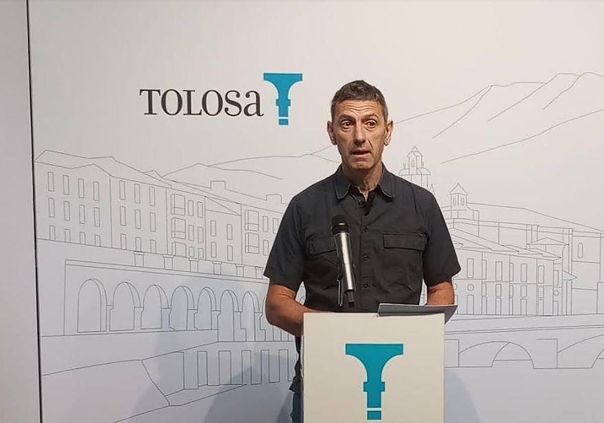 El alcalde reitera el compromiso del Ayuntamiento con el nuevo hospital