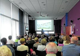 Presentación del proyecto del hogar a las personas mayores.