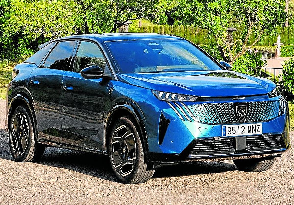 Un momento de la salida desde Aravaca hacia Valencia donde llegamos a la Albufera (debajo), sin recargar.
