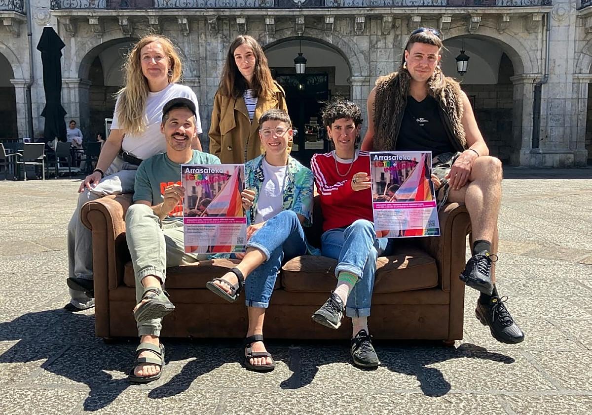 Presentación del acto con presencia de representantes municipales, de Morbor y Eihera.