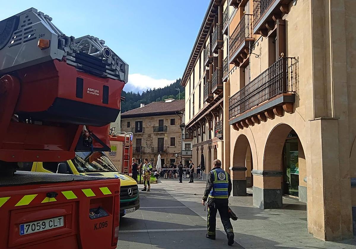 Una mujer de 78 años fallece en un incendio en su vivienda de Arrasate