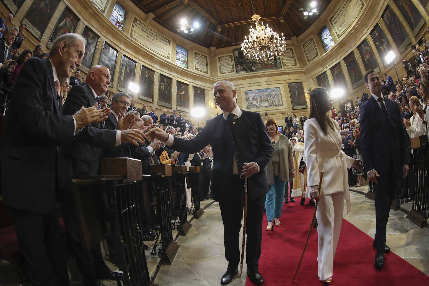 Acto de jura y toma de posesión de Imanol Pradales como lehendakari