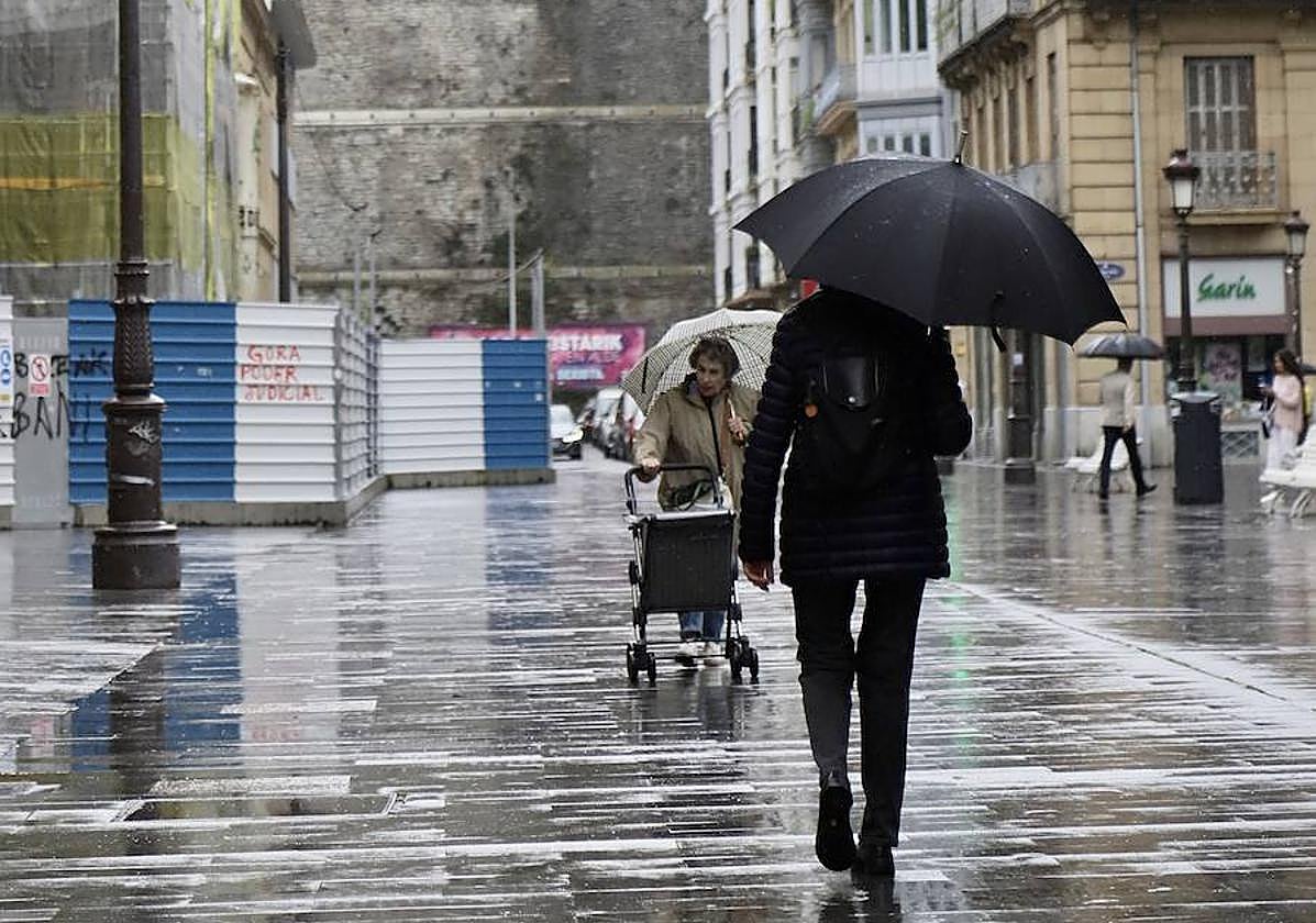 Jornada lluviosa en San Sebastián