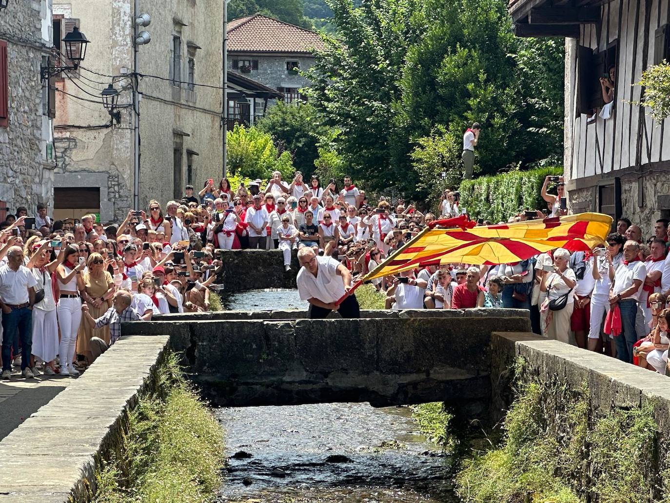 Lesaka sigue inmersa en sus Sanfermines
