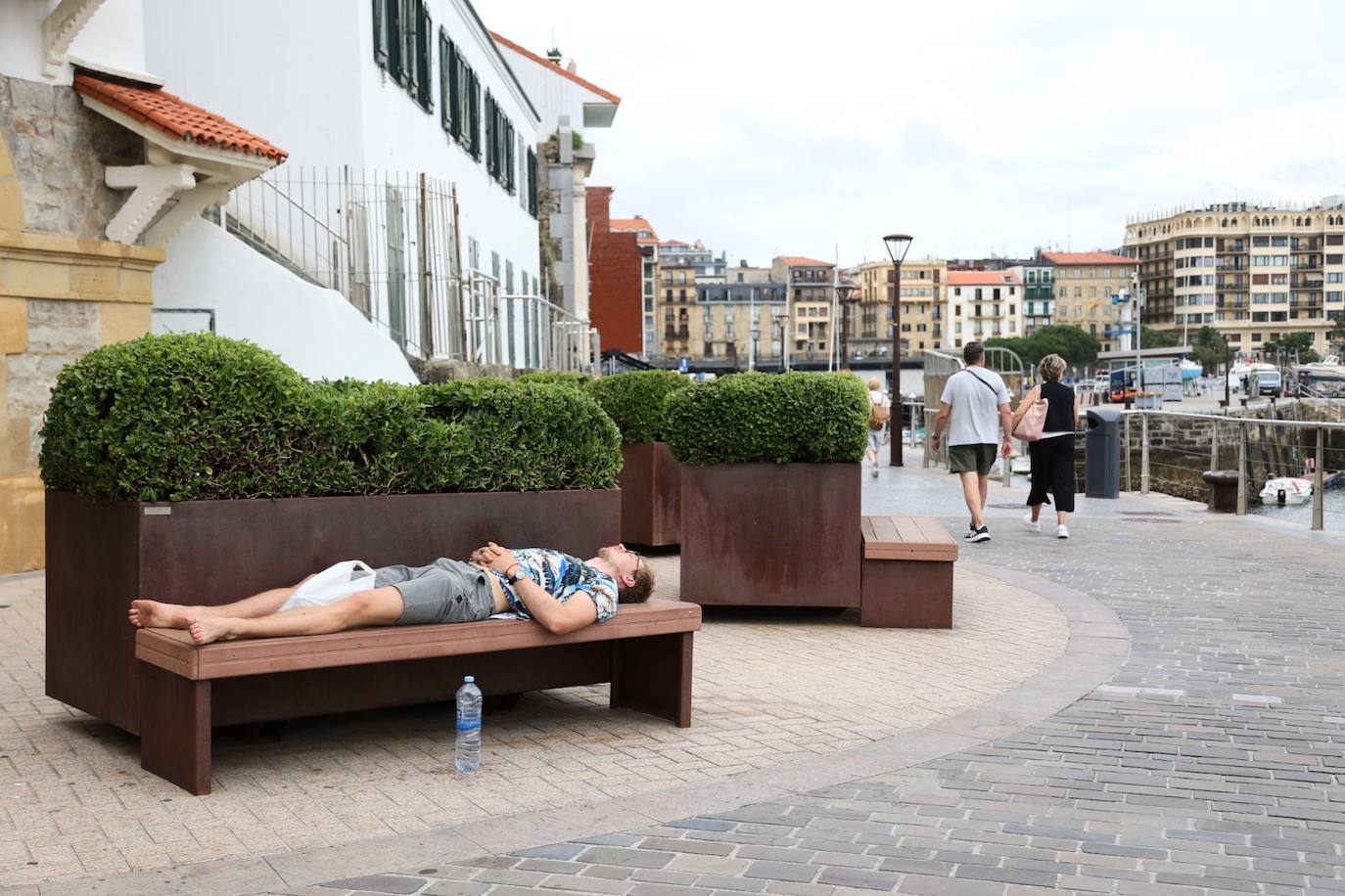 Las nubes y el calor protagonizan la jornada de hoy en Donostia