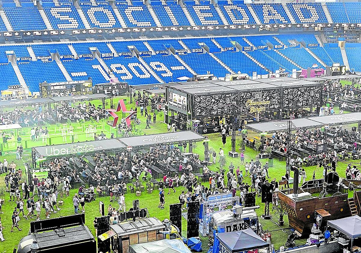 Vista del evento The Champions Burger desde las gradas del Real Arena.