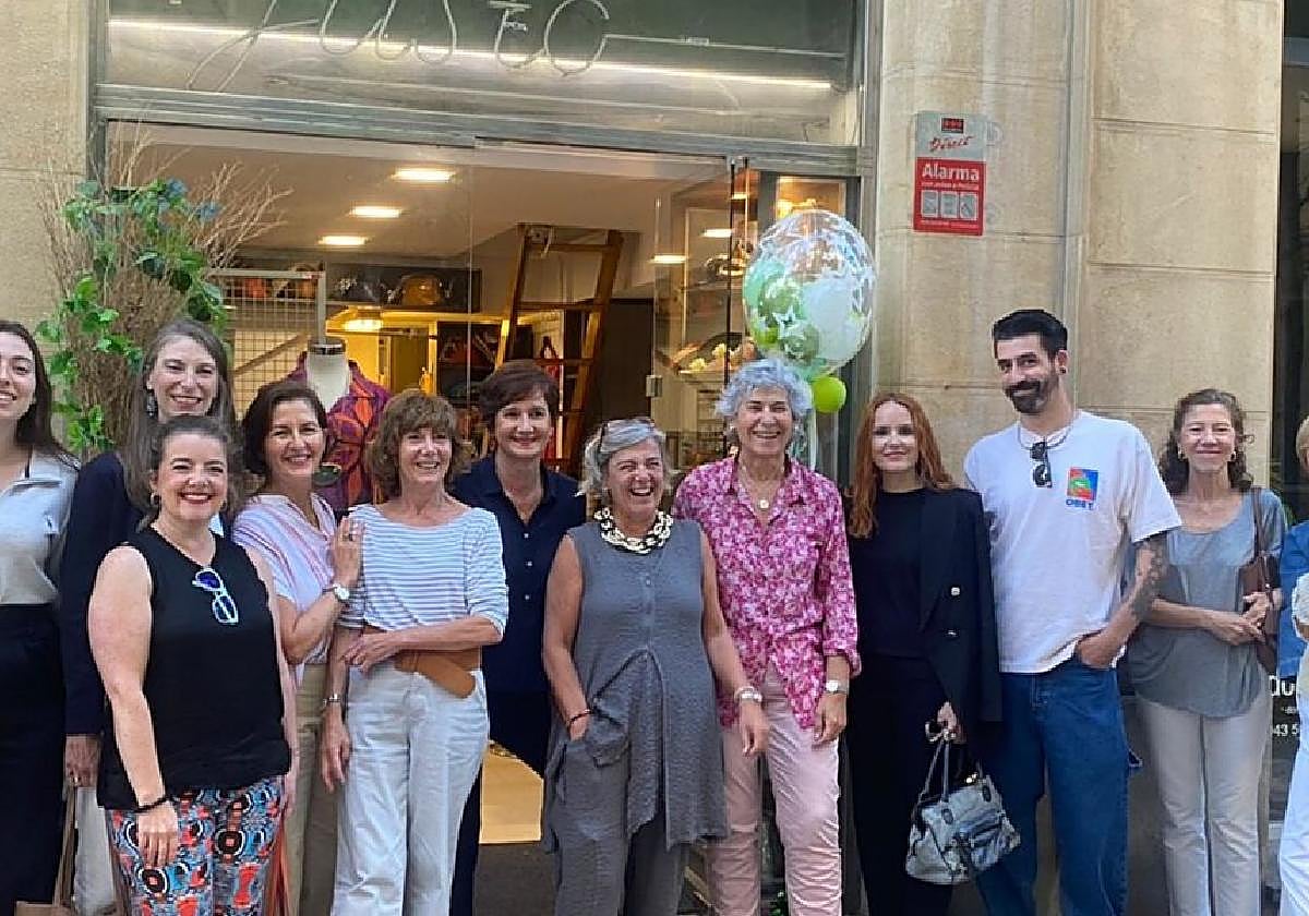 Oihana Hernaiz, Inés Woldin, Esti Tello, Giovanna Bittante, Rocío Rodríguez, Marta Kohlmann, Mariaje Idoeta, Karmele Egués, Elena Moreno, Nerea, Karmele Rodríguez, Mikel Taboada, Marta Jiménez, Adelaida López y Susana Rezola.