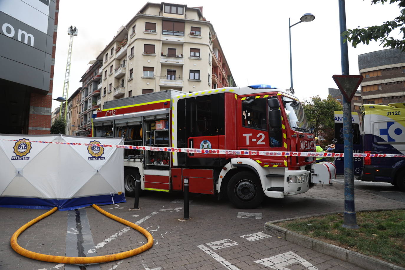 Las imágenes del incendio de Errenteria