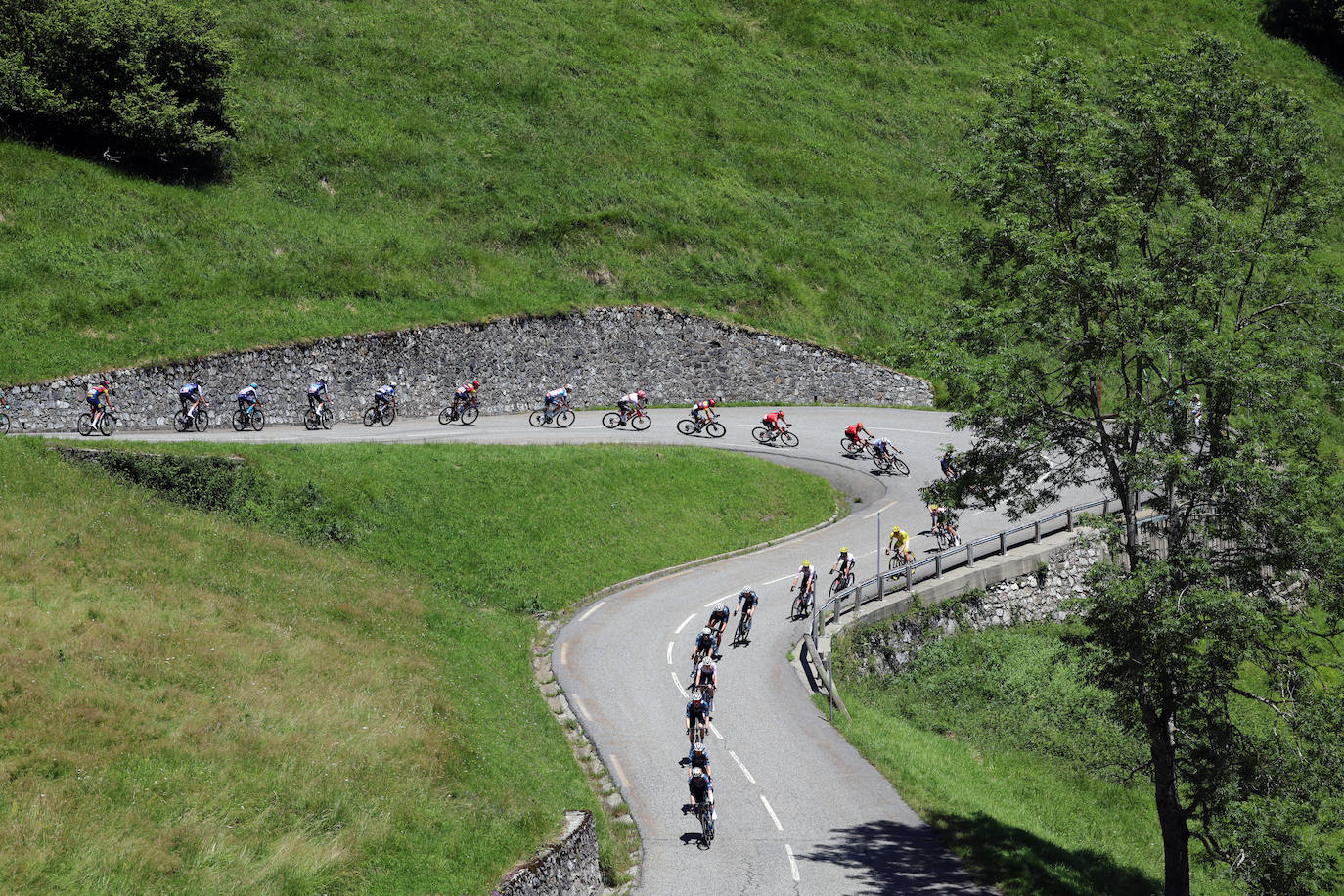 Las mejores imágenes de la 15ª etapa del Tour de Francia