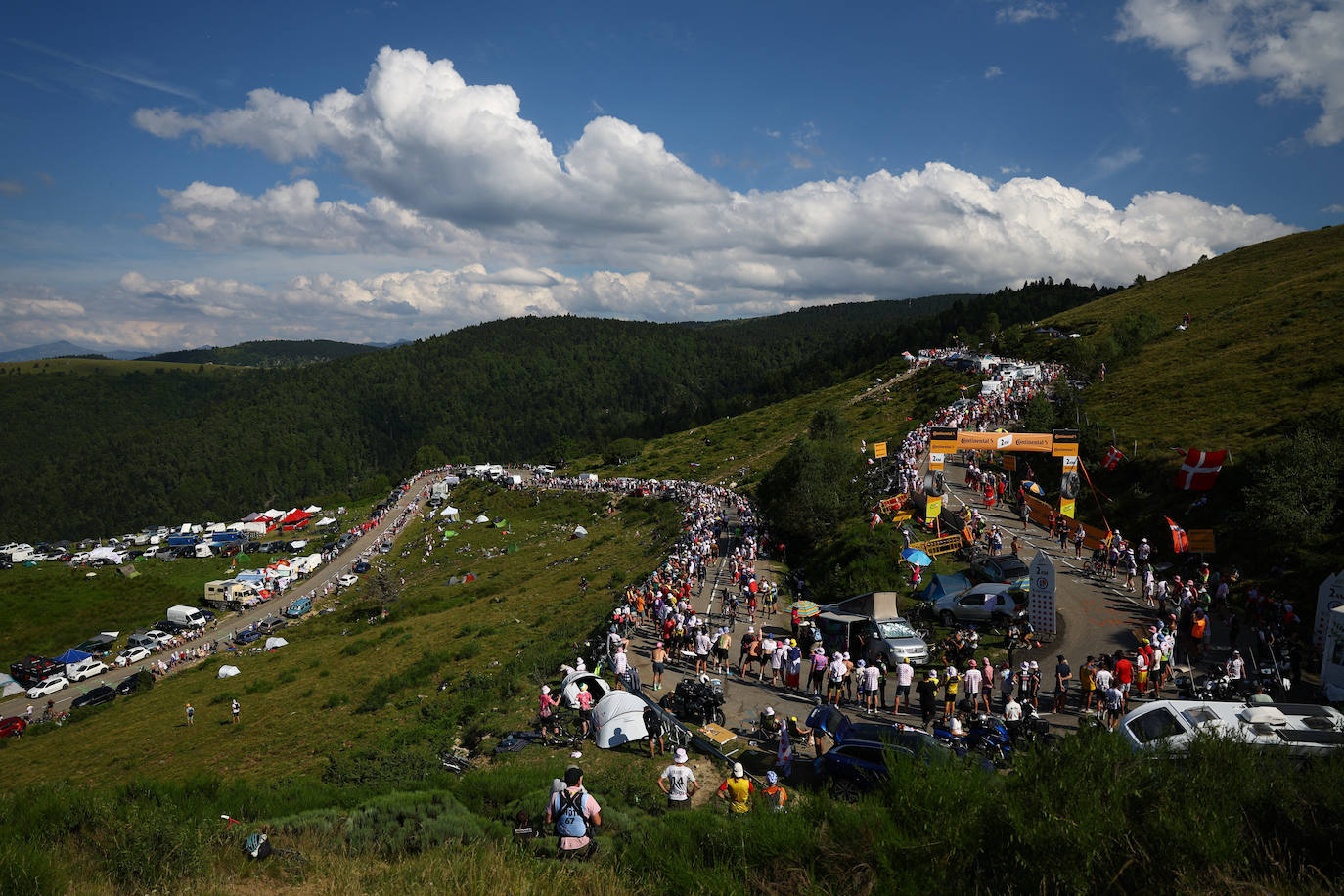 Las mejores imágenes de la 15ª etapa del Tour de Francia