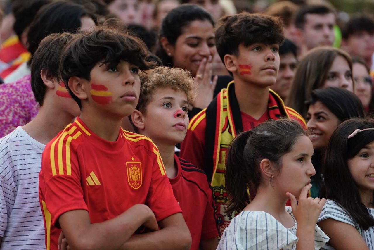 Las imágenes del ambiente para ver la final de la Eurocopa en Anoeta