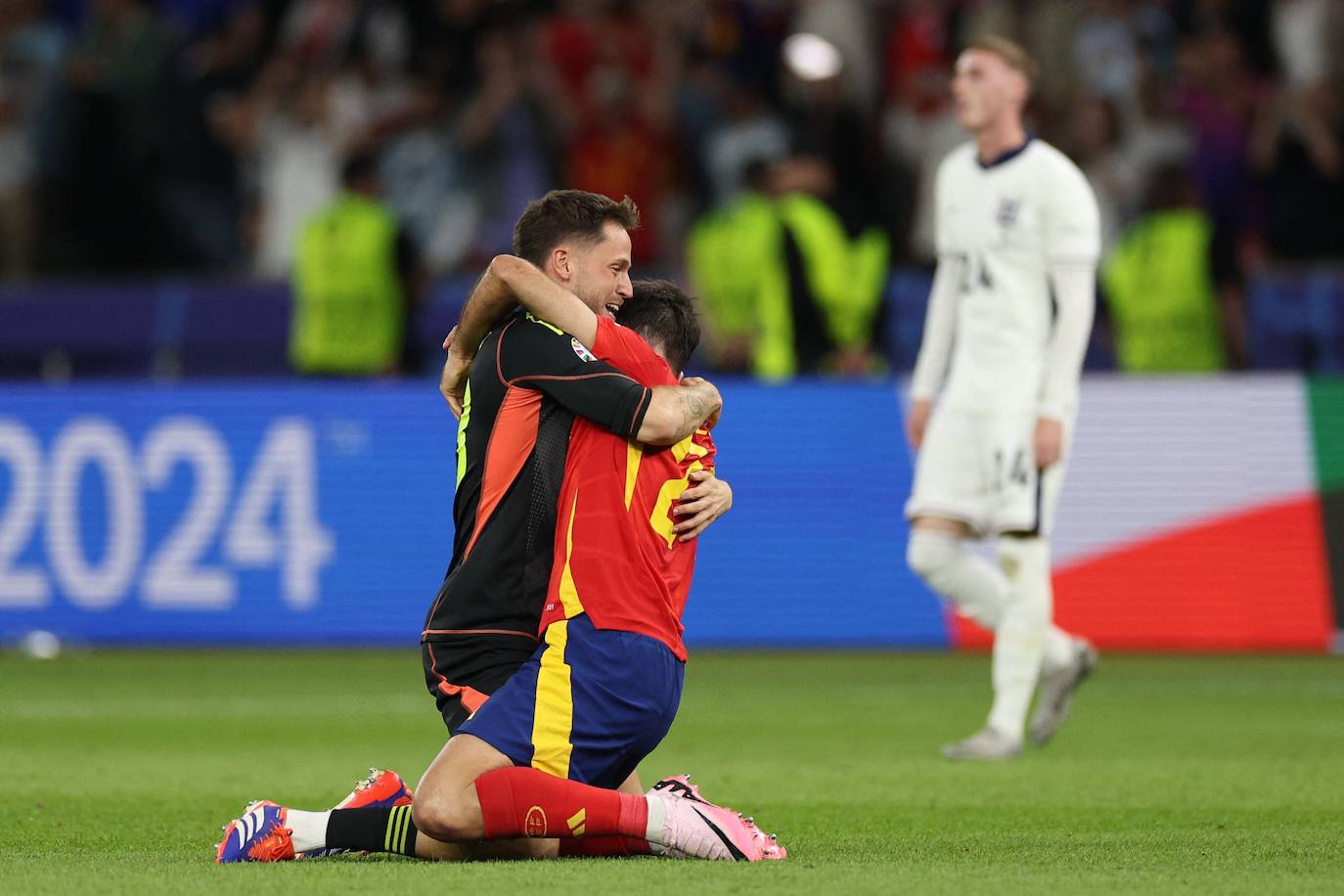 El histórico gol de Mikel Oyarzabal fotograma a fotograma