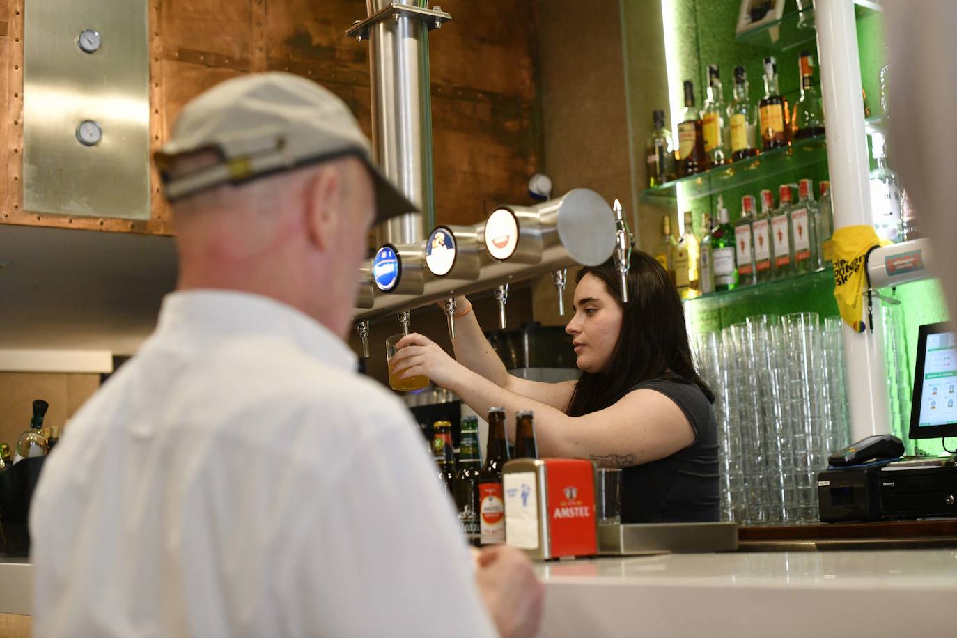 Gipuzkoa suma 4.200 ocupados en el segundo trimestre impulsada por los servicios